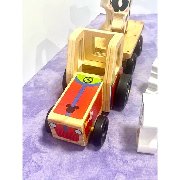 Disney Melissa & Doug Mickey Mouse Clubhouse On The Farm Wooden Tractor Set - Picture 2 of 5